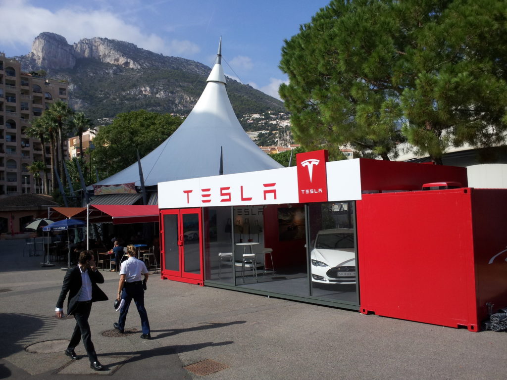 Tesla modular showroom